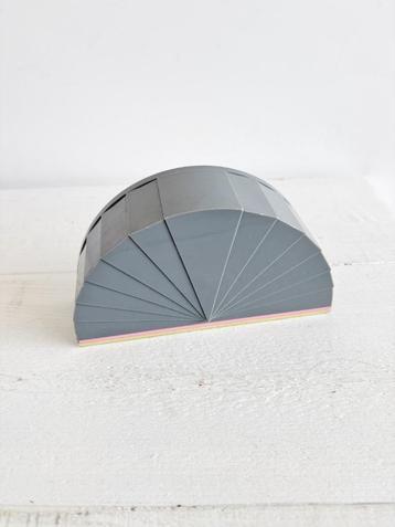 Karl Lagerfeld geparfumeerd stofpoeder KL 150G – lege doos beschikbaar voor biedingen