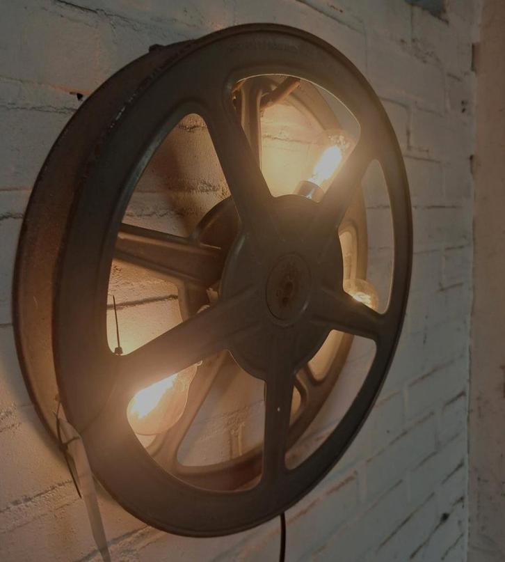 Vintage Philips Filmspoel Wandlamp met LED, Huis en Inrichting, Lampen | Wandlampen, Gebruikt, Metaal, Ophalen of Verzenden