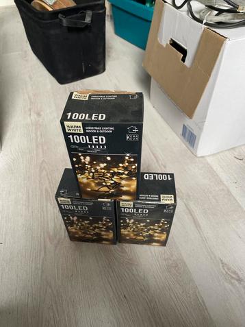 3 doosjes Kerstverlichting 100-LED beschikbaar voor biedingen