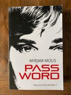 BOEK LEESLIJST HAVO/VWO: Pass Word - Mirjam Mous, Mirjam Mous, Ophalen of Verzenden, Zo goed als nieuw, Nederland