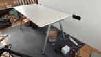 Bureau trotten Ikea 80x160 met kabelmandjes, Huis en Inrichting, In hoogte verstelbaar, Gebruikt, Ophalen, Bureau