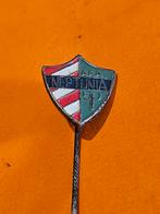 Neptunia VOETBALSPELDJE, Verzamelen, Speldjes, Pins en Buttons, Verzenden, Gebruikt, Overige onderwerpen, Speldje of Pin