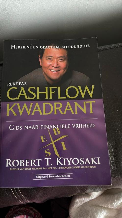 Robert Kiyosaki - Cashflow kwadrant, Boeken, Economie, Management en Marketing, Zo goed als nieuw, Ophalen of Verzenden