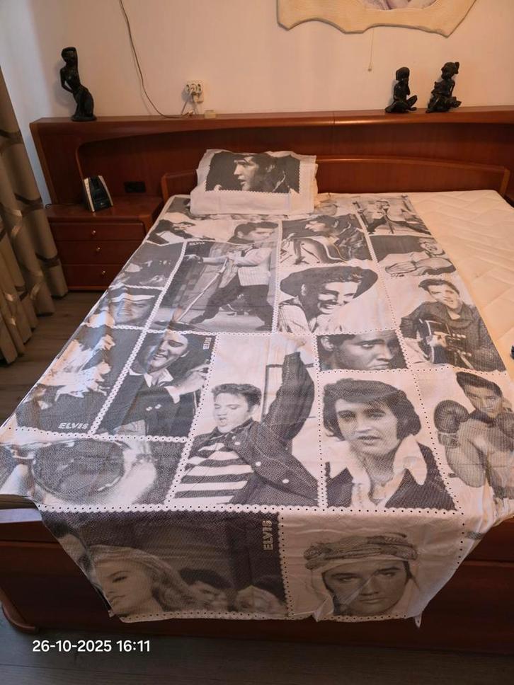 Elvis Presley Dekbedset 1-persoons, Huis en Inrichting, Slaapkamer | Beddengoed, Zo goed als nieuw, Dekbedovertrek, Eenpersoons