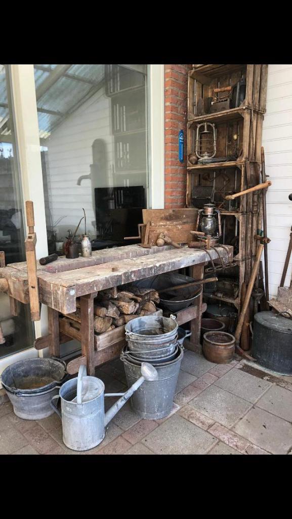 Vintage werkbank en spullen, Doe-het-zelf en Verbouw, Werkbanken, Gebruikt, Bankschroef, Ophalen