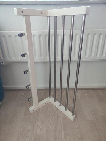 Ikea kapstok TJUSIG wit beschikbaar voor biedingen