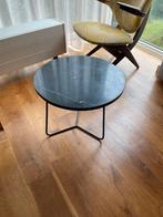 Zwart marmer bijzettafel 42x50cm metalen pootjes, Minder dan 55 cm, Gebruikt, Rond, Ophalen