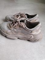 Adidas Ozweego Sneakers - Maat 40.5, Ophalen of Verzenden, Gedragen, Adidas, Sneakers of Gympen