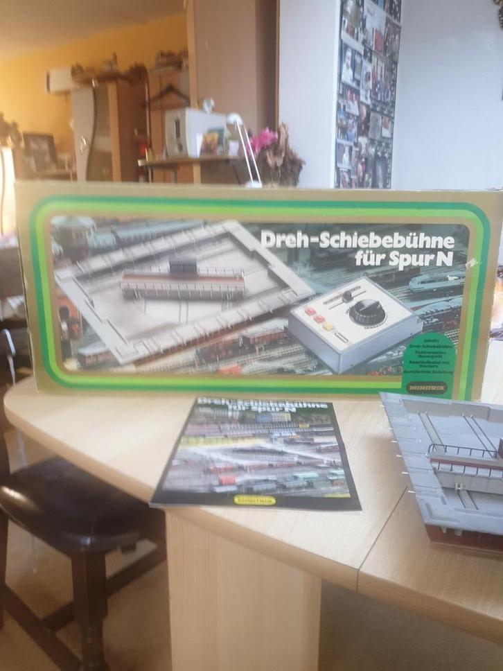 Dreh-Schiebebuehne fuer Spur N, Hobby en Vrije tijd, Modeltreinen | N-Spoor, Gebruikt, Gelijkstroom, Trix, Ophalen of Verzenden
