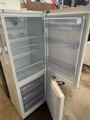 Beko Combi koelkast schoon garantie bezorging  beschikbaar voor biedingen