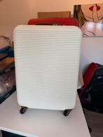 Mooie witte koffer met wieltjes, Ophalen, 50 tot 60 cm, Hard kunststof, Slot