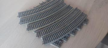 10 Märklin gebogen m-rails artnr 5200 beschikbaar voor biedingen
