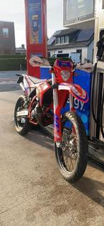 Wielenset beta rr 50 enduro racing, Fietsen en Brommers, Brommers | Crossbrommers, Ophalen, Gebruikt, Overige merken