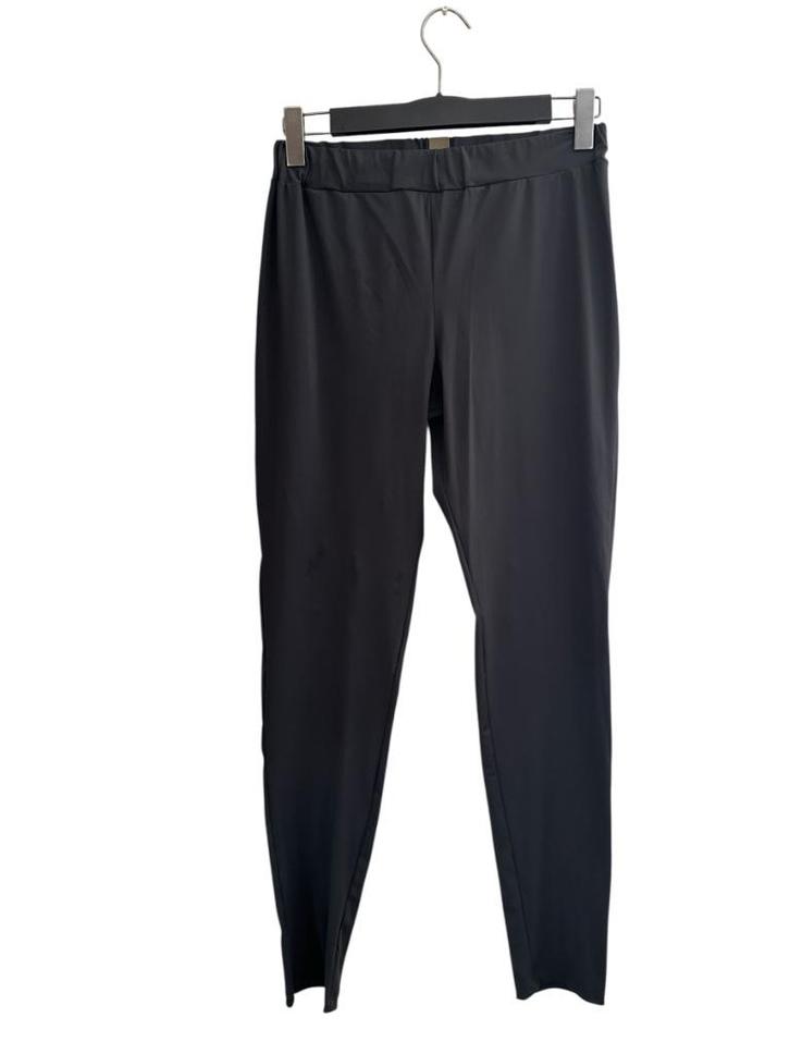 Zusss broek grijs travel L, Kleding | Dames, Broeken en Pantalons, Zo goed als nieuw, Maat 42/44 (L), Grijs, Ophalen of Verzenden
