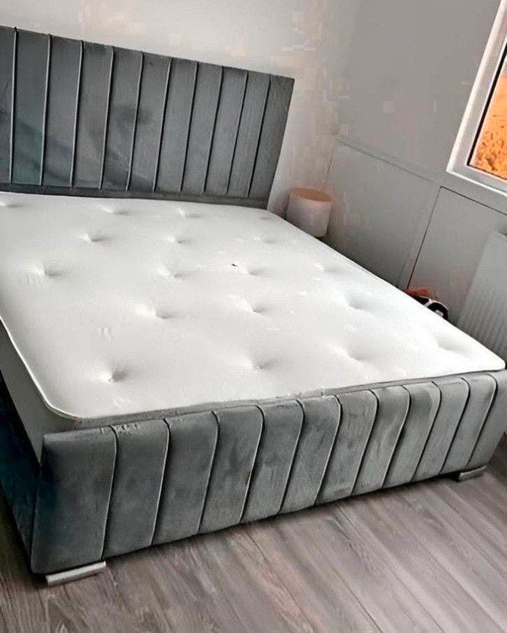 Luxe Gestoffeerd Bed – Verkrijgbaar in Single, Double, Queen, Huis en Inrichting, Slaapkamer | Beddengoed, Nieuw, Tweepersoons
