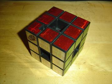The REVO from Rubiks in werkende staat/nieuwe batterijen