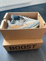 Yeezy 350 boost maat 38, Kleding | Dames, Schoenen, Adidas, Ophalen of Verzenden, Grijs, Sneakers of Gympen