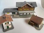 Iedere spoorbaan heeft een station nodig, Hobby en Vrije tijd, Modeltreinen | H0, Overige merken, Gelijkstroom of Wisselstroom