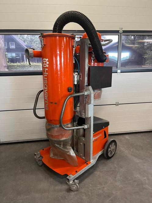 Husqvarna DC6000 stofzuiger/afzuiger/stofafzuiger, Doe-het-zelf en Verbouw, Reinigingsmachines, Zo goed als nieuw, Overige typen