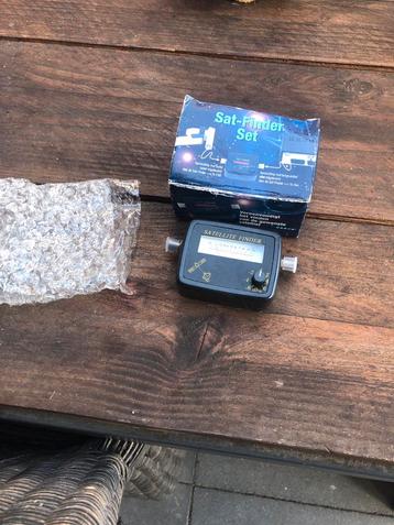 Satelliet Finder Set beschikbaar voor biedingen