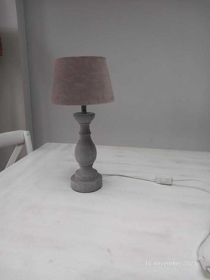 Mooie tafellamp met stoffen kap, Huis en Inrichting, Lampen | Vloerlampen, Zo goed als nieuw, Minder dan 100 cm, Stof, Ophalen of Verzenden