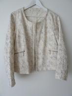 Jasje kort model Creme kleur Maat 44/46, Ophalen of Verzenden, Zo goed als nieuw, Maat 42/44 (L), Overige kleuren