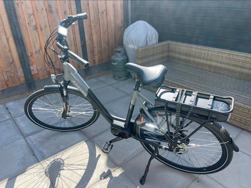 Elektrische fiets, Fietsen en Brommers, Elektrische fietsen, Zo goed als nieuw, Overige merken, 55 tot 59 cm, 50 km per accu of meer