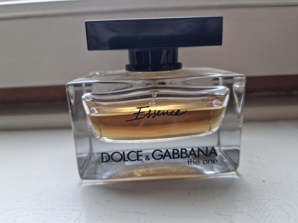 Dolce & Gabbana The One Essence Parfum, Ophalen of Verzenden, Zo goed als nieuw