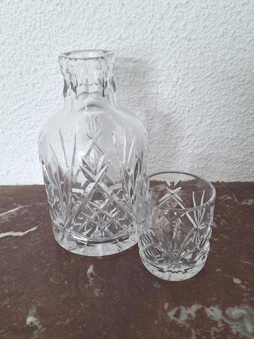 Kristallen karaf met glaasje  beschikbaar voor biedingen