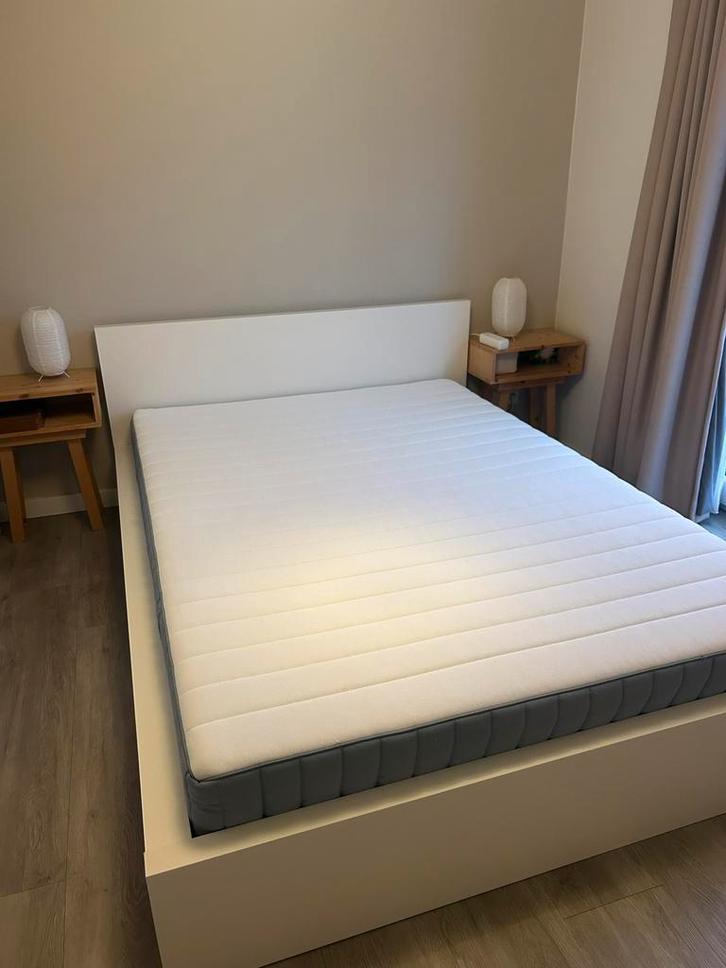 Ikea Malm bedframe wit, Huis en Inrichting, Slaapkamer | Bedden, Zo goed als nieuw, Tweepersoons, 140 cm, Hout, Wit, Ophalen