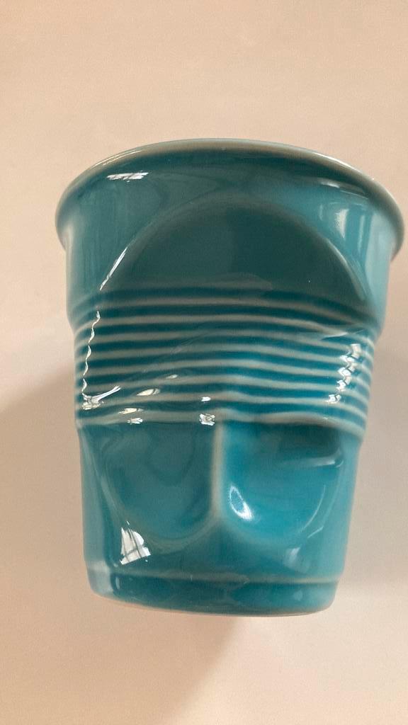 6 Witte en 3 Blauwe Bekers Revol Deukbeker Rob Brandt, Antiek en Kunst, Curiosa en Brocante, Verzenden