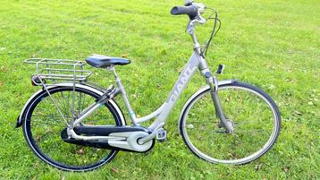 Mooie goede unisex damesfiets stadsfiets Giant 47cm 7 speed beschikbaar voor biedingen
