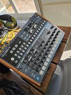 Arturia Drumbrute Analoge Drumcomputer, Muziek en Instrumenten, Drumcomputers, Ophalen of Verzenden, Gebruikt, Overige merken