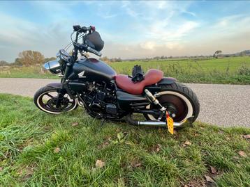 Bobber Honda VF 700 C magna  beschikbaar voor biedingen