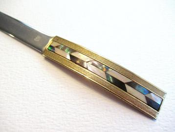 Retro briefopener Solingen met  parelmoeren verguld handvat. beschikbaar voor biedingen