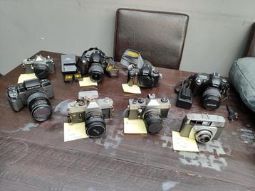 Verschillende camera's Pentax, Canon, Nikon, Praktica beschikbaar voor biedingen