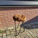 Kruk metaal met bruine vacht, Ophalen, Zo goed als nieuw, Overige materialen