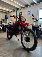 Nette Honda MT5 Rood – Bromkenteken, Ophalen, Maximaal 45 km/u, Zo goed als nieuw, 50 cc