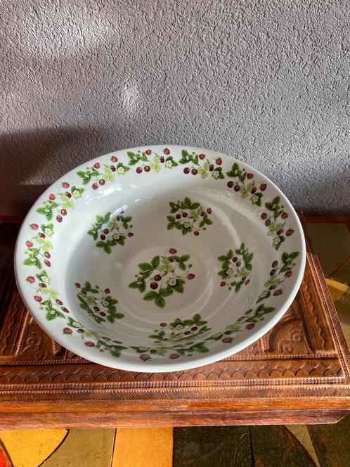 Portmeirion serveerschaal Summer Strawberries, Antiek en Kunst, Antiek | Servies los, Ophalen of Verzenden