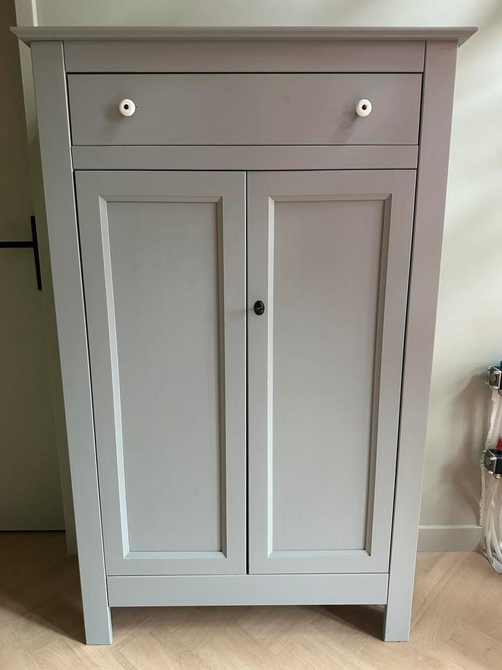 WOOOD meidenkast Eva grijs, Huis en Inrichting, Kasten | Kledingkasten, Zo goed als nieuw, 50 tot 100 cm, 25 tot 50 cm, Grenenhout