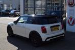 Mini Mini 1.5 Cooper|Led|Carplay|Sportstoel|Clima|PDC, Gebruikt, 4 stoelen, Wit, Origineel Nederlands