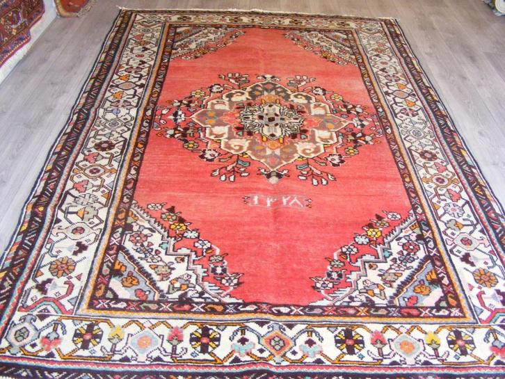 Handgeknoopt Perzisch Tapijt  Tabriz- iran  Maat:1.65X2.57.m, Huis en Inrichting, Stoffering | Tapijten en Kleden, Zo goed als nieuw