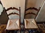 2 Spaanse stoelen met rieten zitting, Huis en Inrichting, Ophalen, Gebruikt, Twee, Bruin