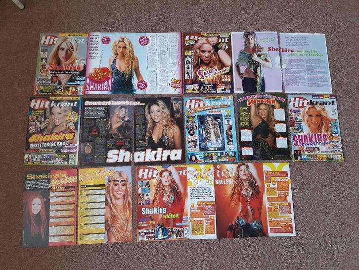 Knipsels Cuttings Shakira 8 art Hitkrant, Verzamelen, Tijdschriften, Kranten en Knipsels, Knipsel(s), Nederland, 1980 tot heden