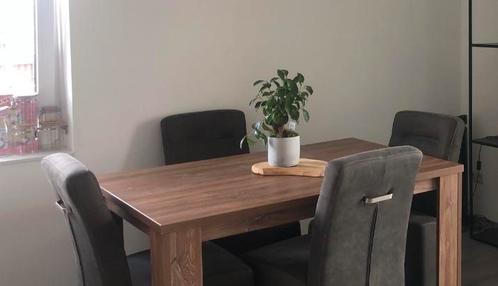 Eettafel met 4 stoelen Leenbakker in goede staat!, Huis en Inrichting, Tafels | Eettafels, Gebruikt, 50 tot 100 cm, 100 tot 150 cm