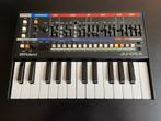 roland ju-06a plus k-25m, Roland, Zo goed als nieuw, Met koffer of flightcase, Overige aantallen