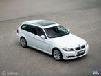 BMW 3-serie Touring 330i E91 AUT l HK audio l Pano l 2e eign, Achterwielaandrijving, Gebruikt, Leder, 3-Serie