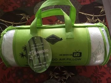 Bamboo Air Pillow nieuw in de verpakking beschikbaar voor biedingen