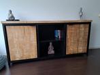 GEBRUIKTE DRESSOIR VAN MANGOHOUT, Ophalen, 150 tot 200 cm, Metaal, 25 tot 50 cm