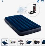 Intex luchtbed met pomp z.g.a.n, Caravans en Kamperen, Ophalen of Verzenden, Zo goed als nieuw